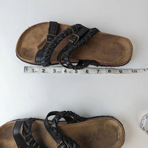 Natural Reflections Sandal : 8 - Picture 3 of 9